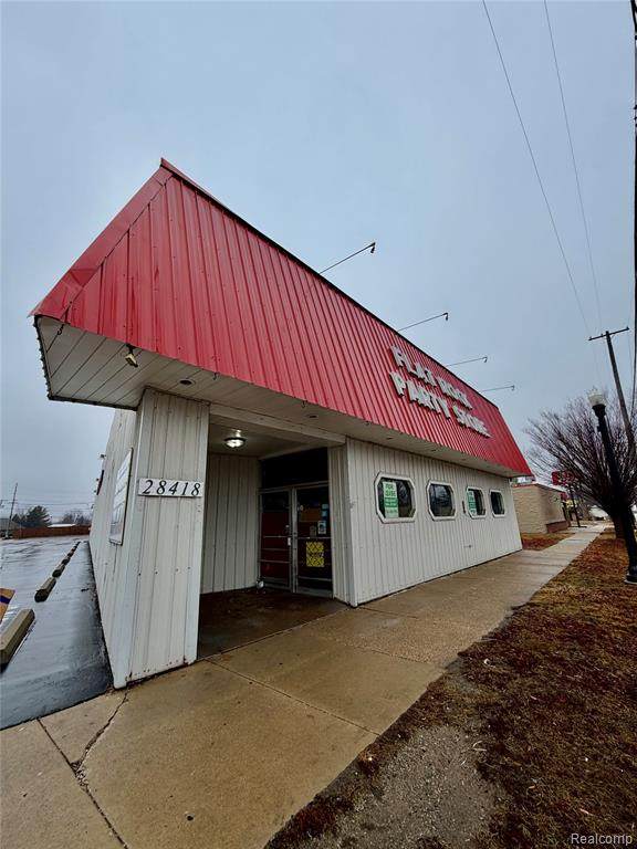 28418 Telegraph - Photo 1