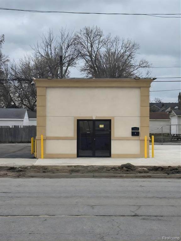 17744 9 Mile - Photo 1
