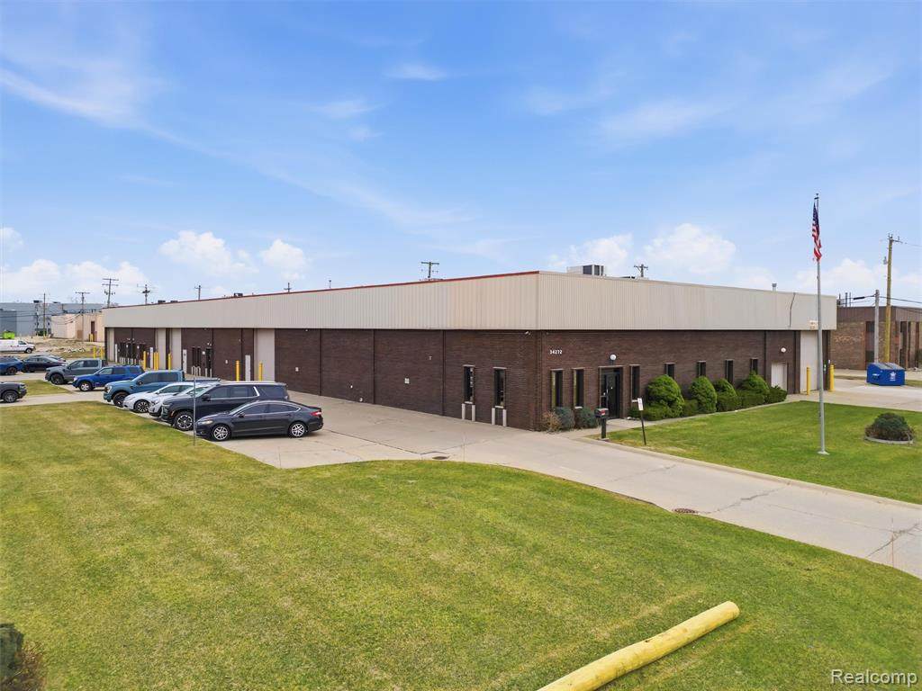 34272 Doreka - Photo 1
