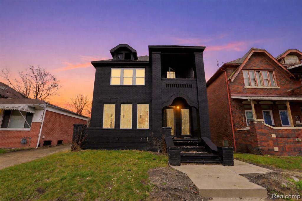 16188 Lawton - Photo 1