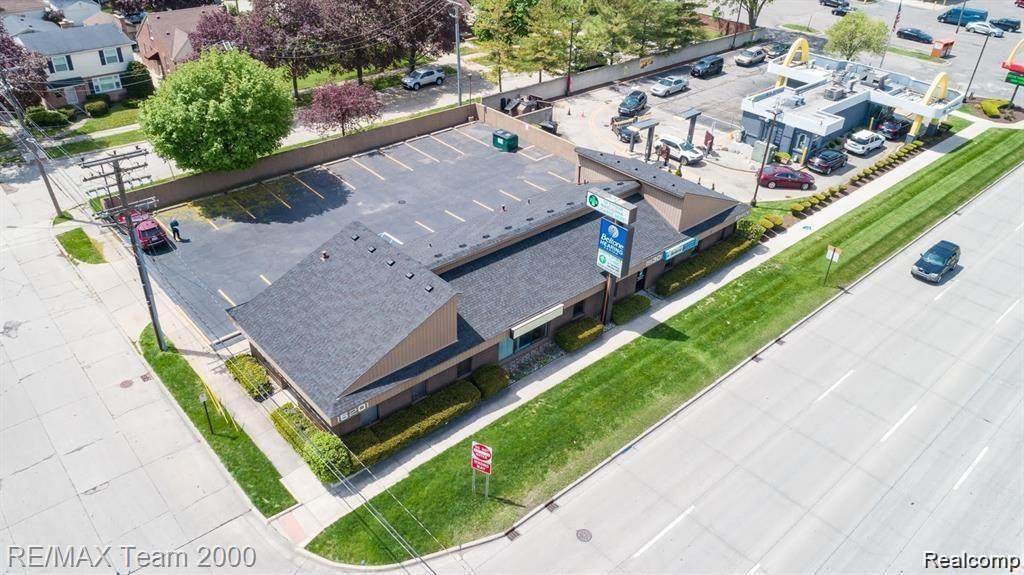 15201 Southfield - Photo 1