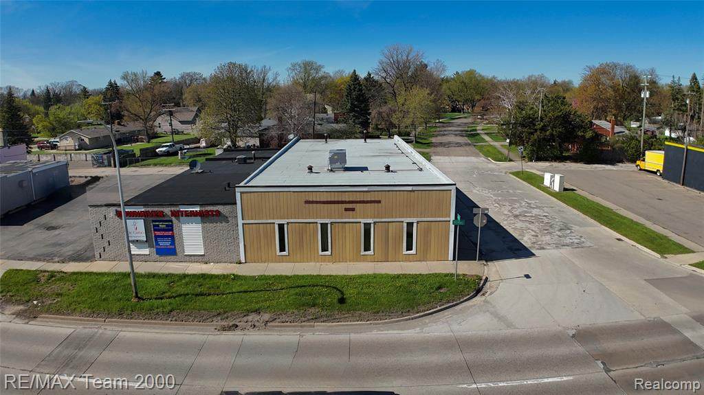 32300 Michigan - Photo 1