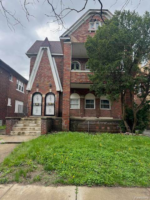 3267 Webb - Photo 1
