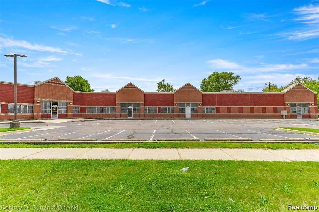 2300 Schaefer - Photo 1