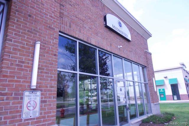 1406 S. Lapeer - Photo 1