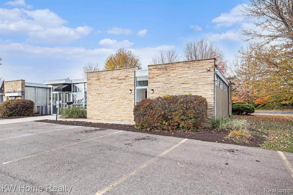 740 Emerick Street - Photo 1