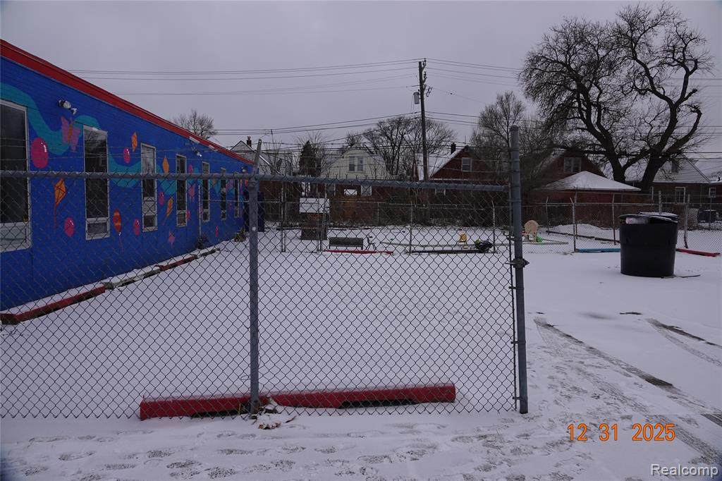 https://bt-photos.global.ssl.fastly.net/realsource/orig_boomver_1_61001879-2.jpg