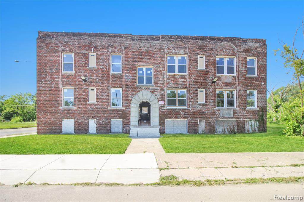 14296 Glenwood - Photo 1