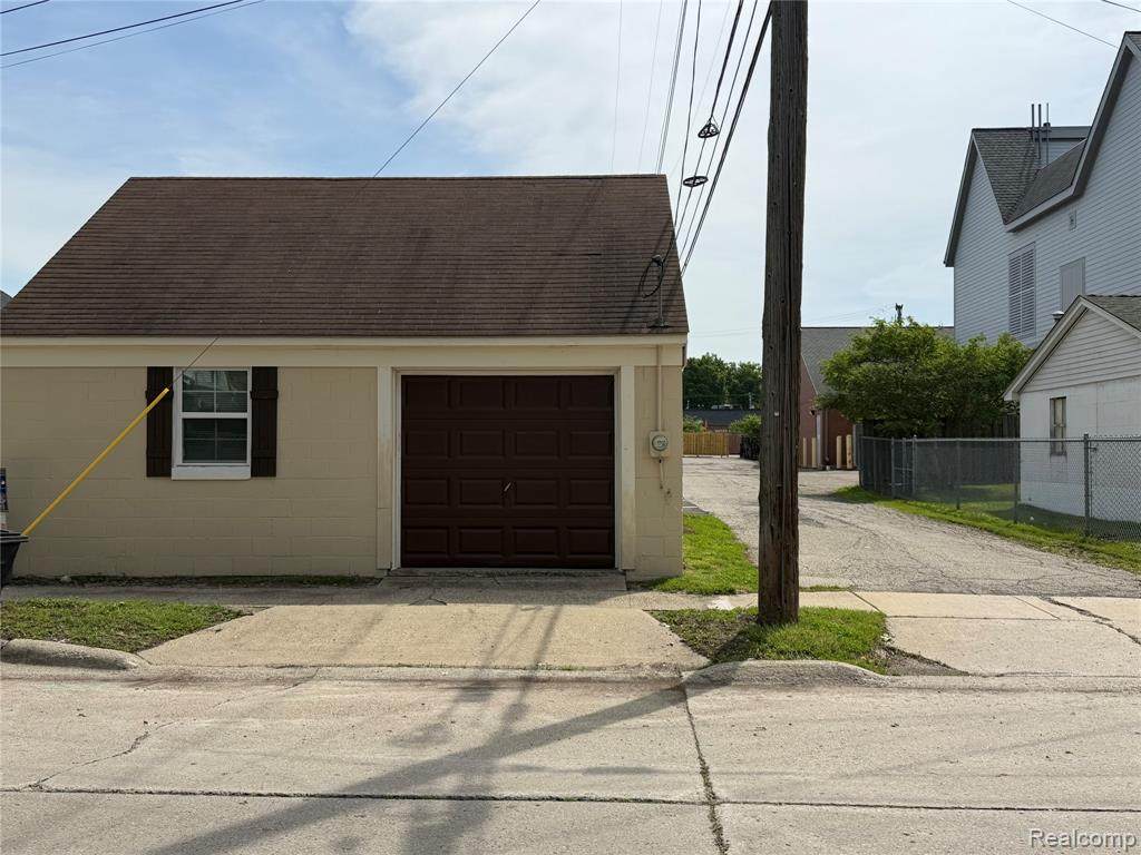 129 Lake - Photo 1
