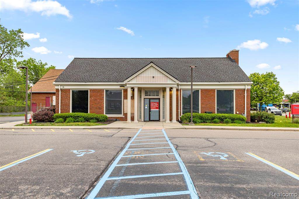23700 Goddard - Photo 1