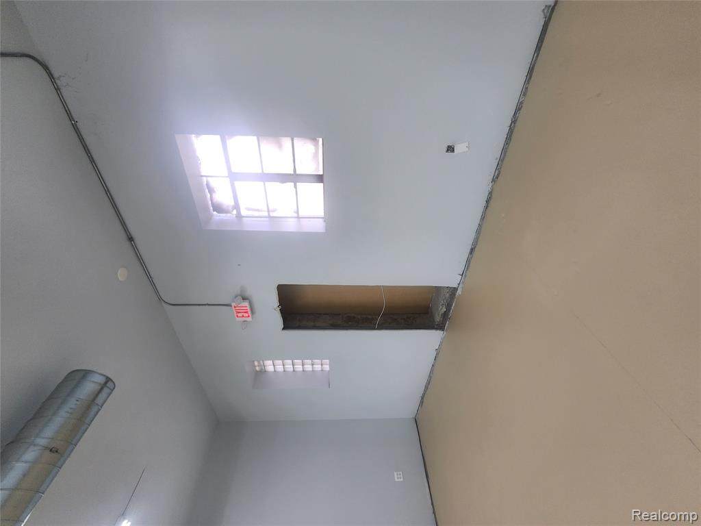 https://bt-photos.global.ssl.fastly.net/realsource/orig_boomver_1_61004050-2.jpg