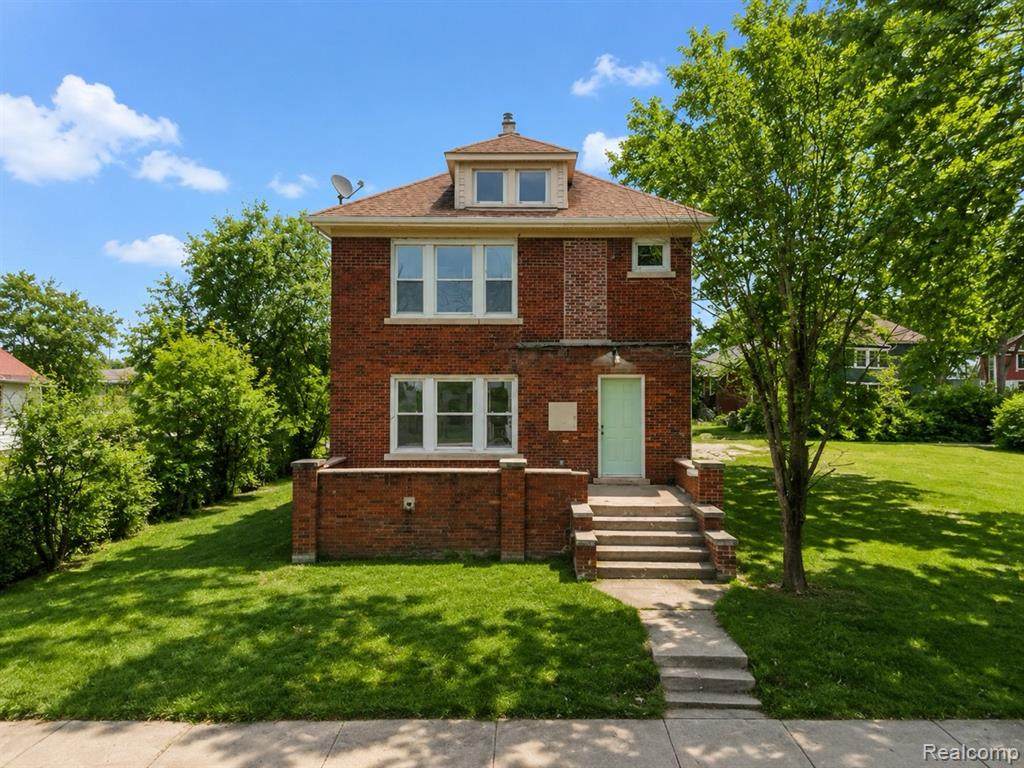 12186 Roselawn - Photo 1
