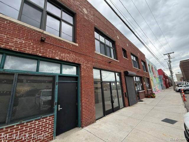 2714 Riopelle - Photo 1