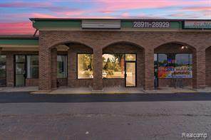28919 7 Mile - Photo 1
