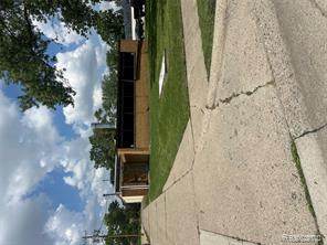 23539 Pinewood - Photo 1