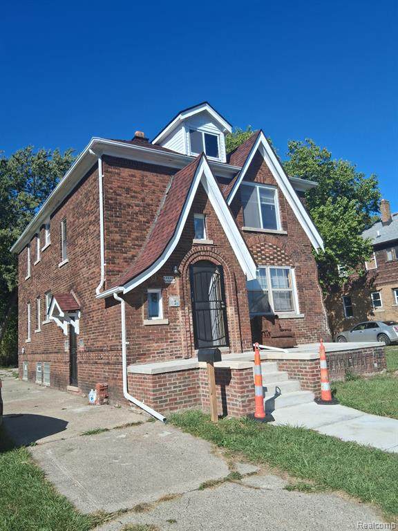 15231 Evanston - Photo 1