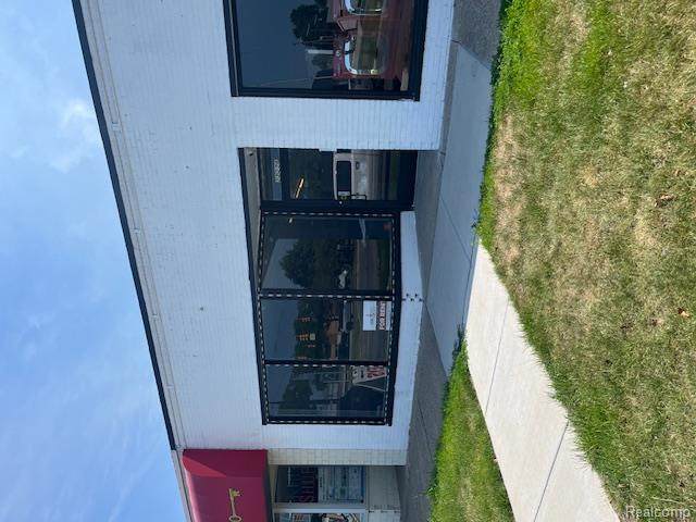 22228 Gratiot - Photo 1