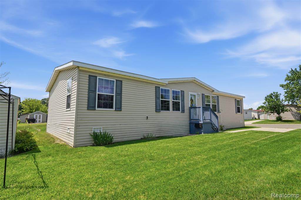 11802 Stoneridge - Photo 1