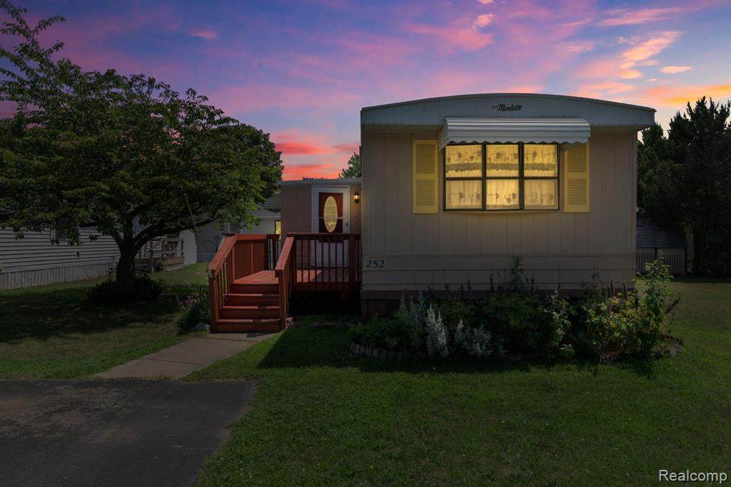 351 North Squir Road - Photo 1