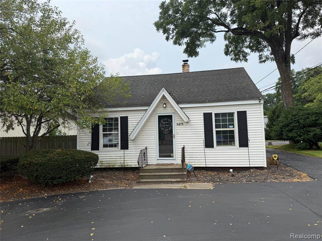 6475 Dixie - Photo 1