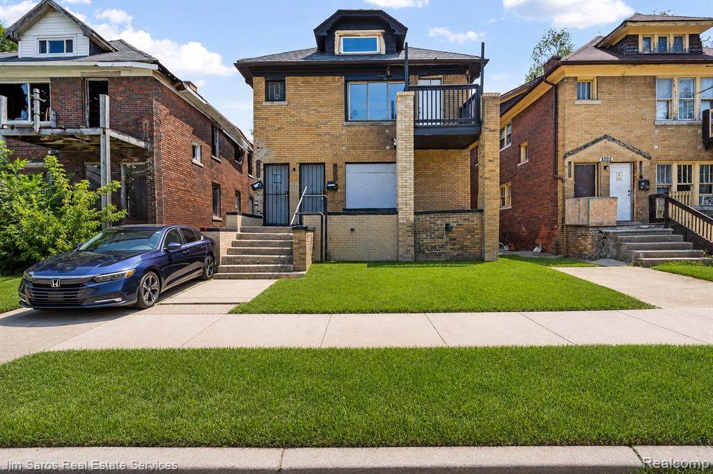 4249 Elmhurst - Photo 1