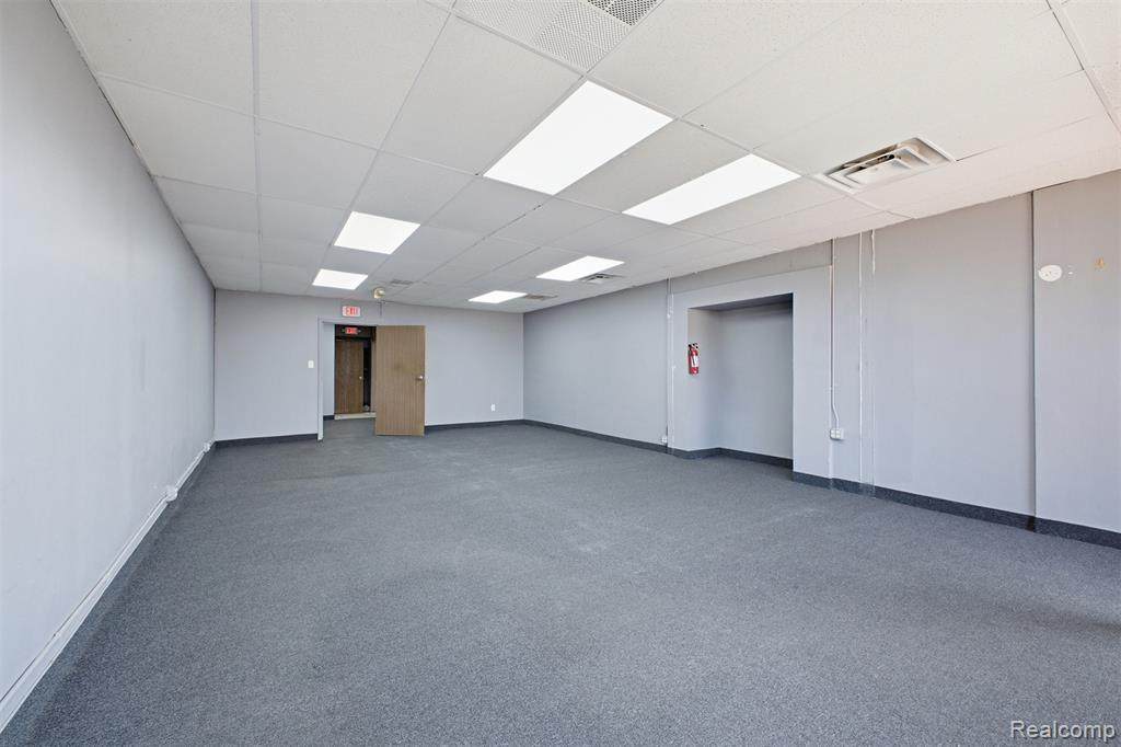 15314 Warren - Photo 1
