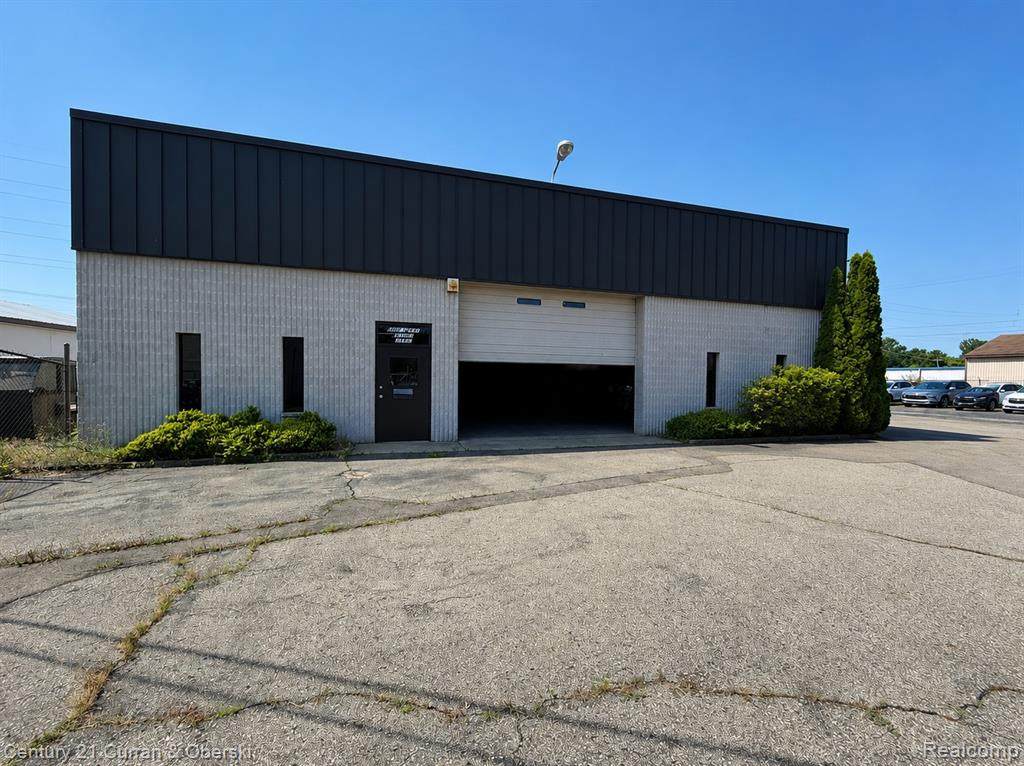 34131 Michigan - Photo 1