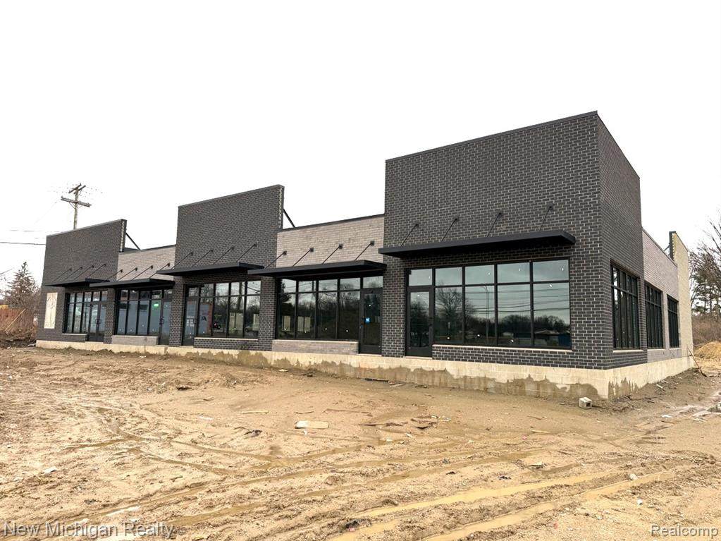 24908 Lahser - Photo 1