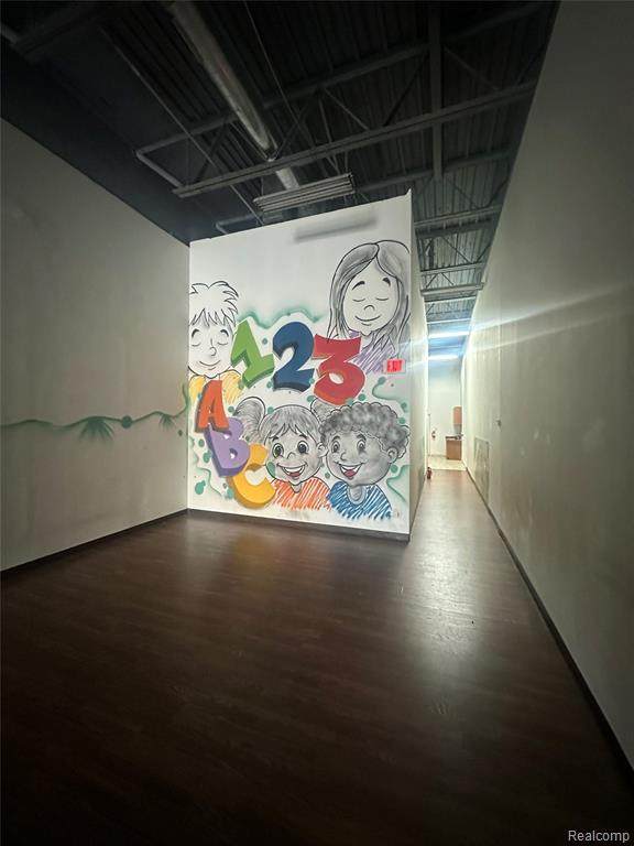 https://bt-photos.global.ssl.fastly.net/realsource/orig_boomver_1_61023729-2.jpg