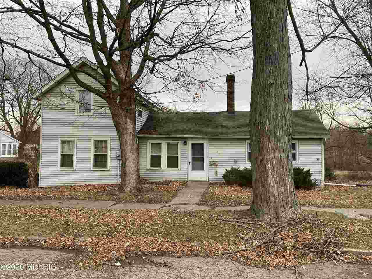 245 South Street - Photo 1