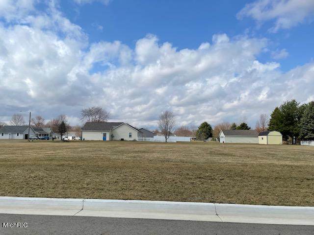 61 Thompson Boulevard - Photo 1