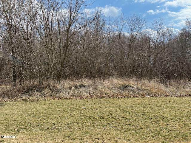 50 Thompson Boulevard - Photo 1