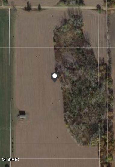 9105 Hicks Road - Photo 1