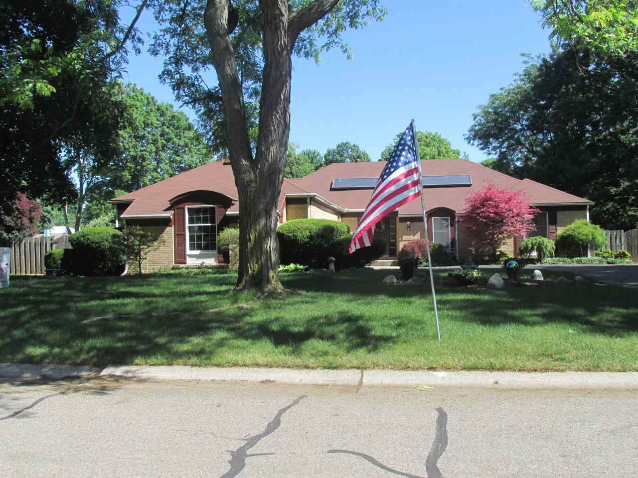 40 Douglas Avenue - Photo 1