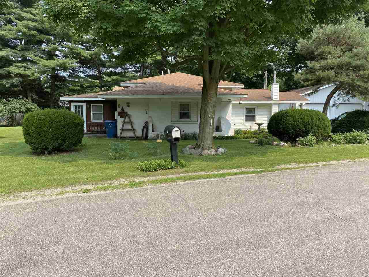 505 Northside Drive - Photo 1