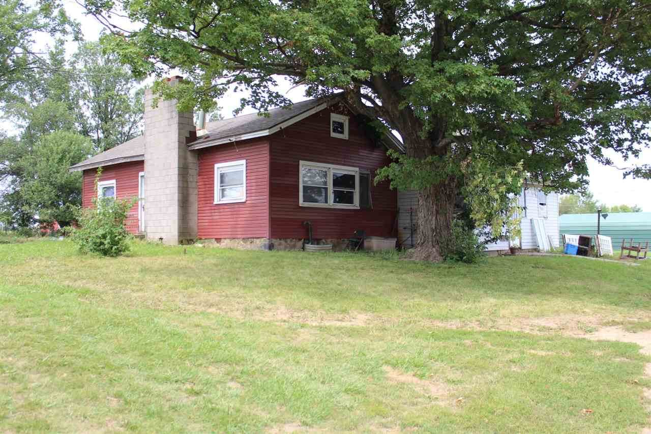 3240 Reading Road E - Photo 1