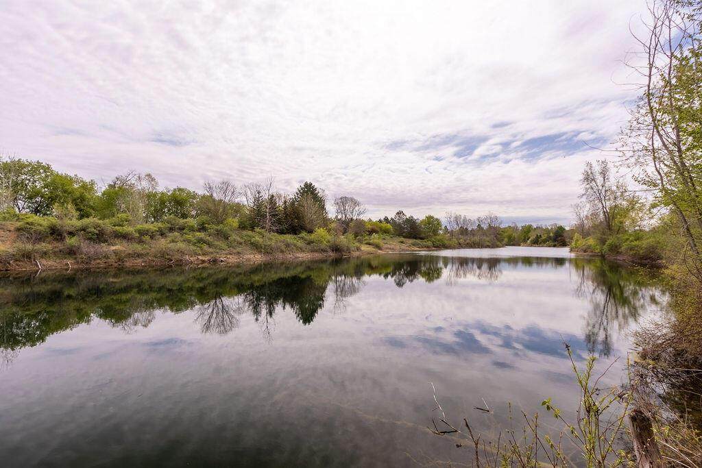 2150 Tomlinson Road - Photo 1