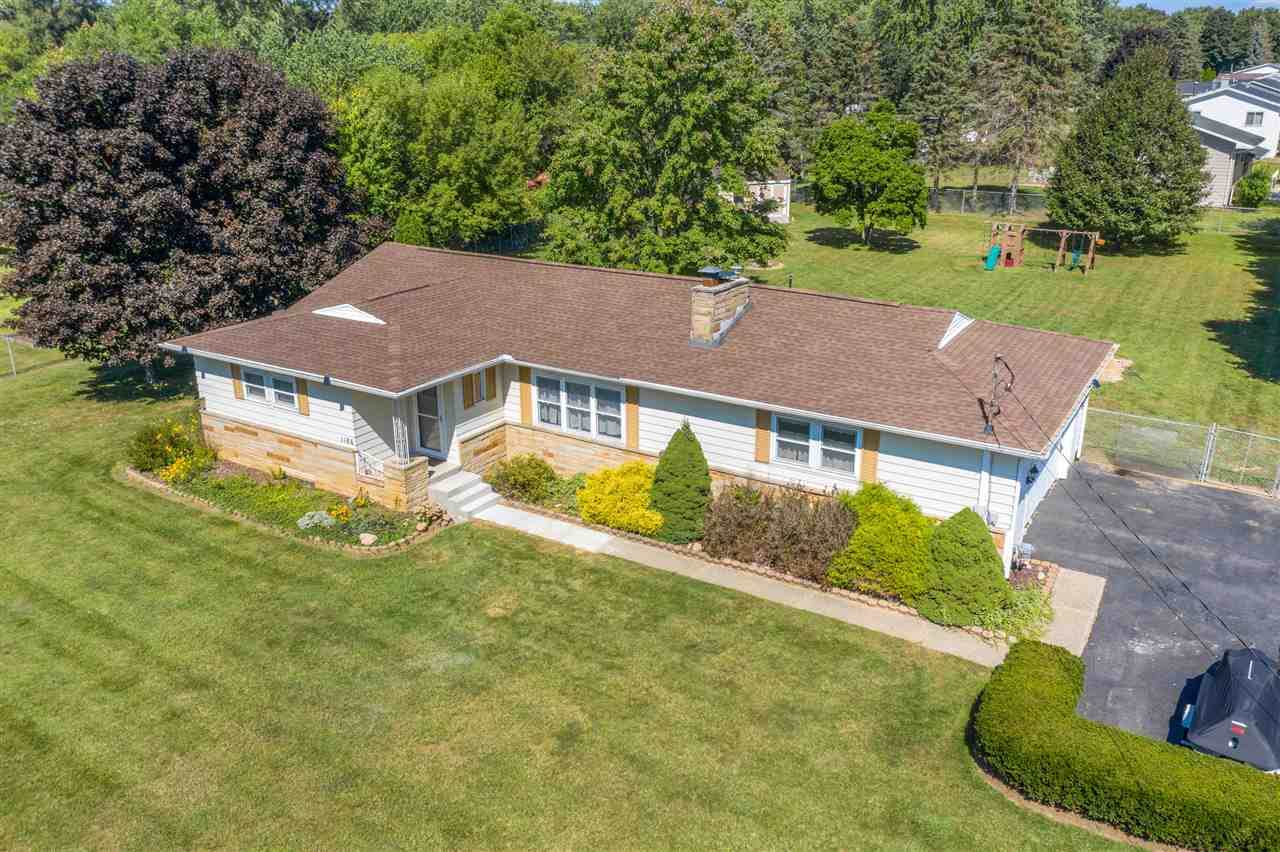 1186 Ferndale Road - Photo 1
