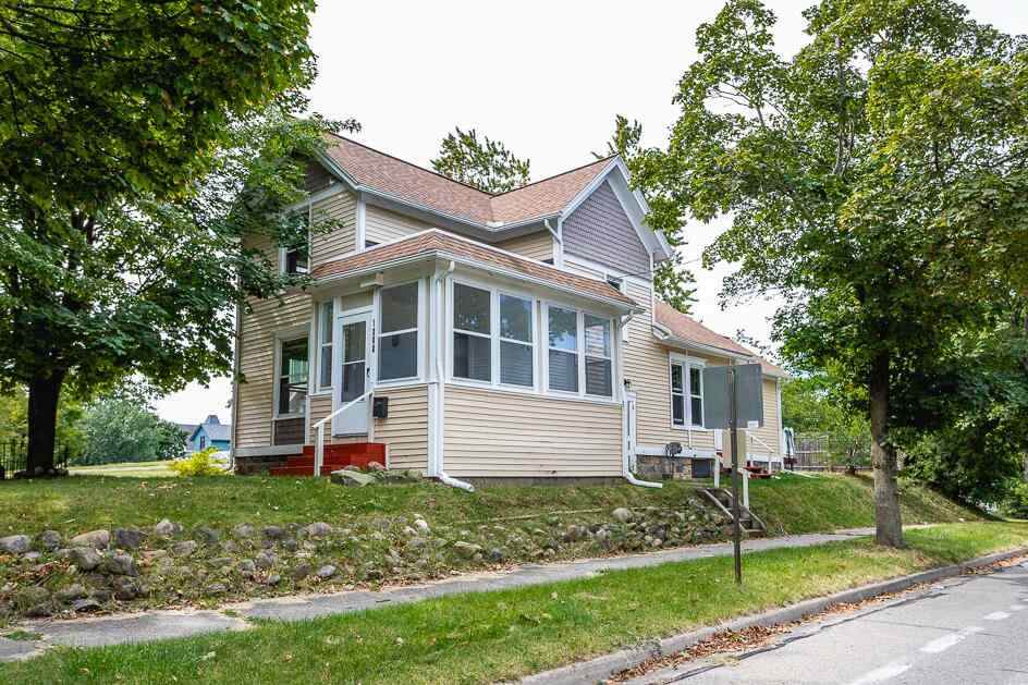 1300 Greenwood Avenue - Photo 1