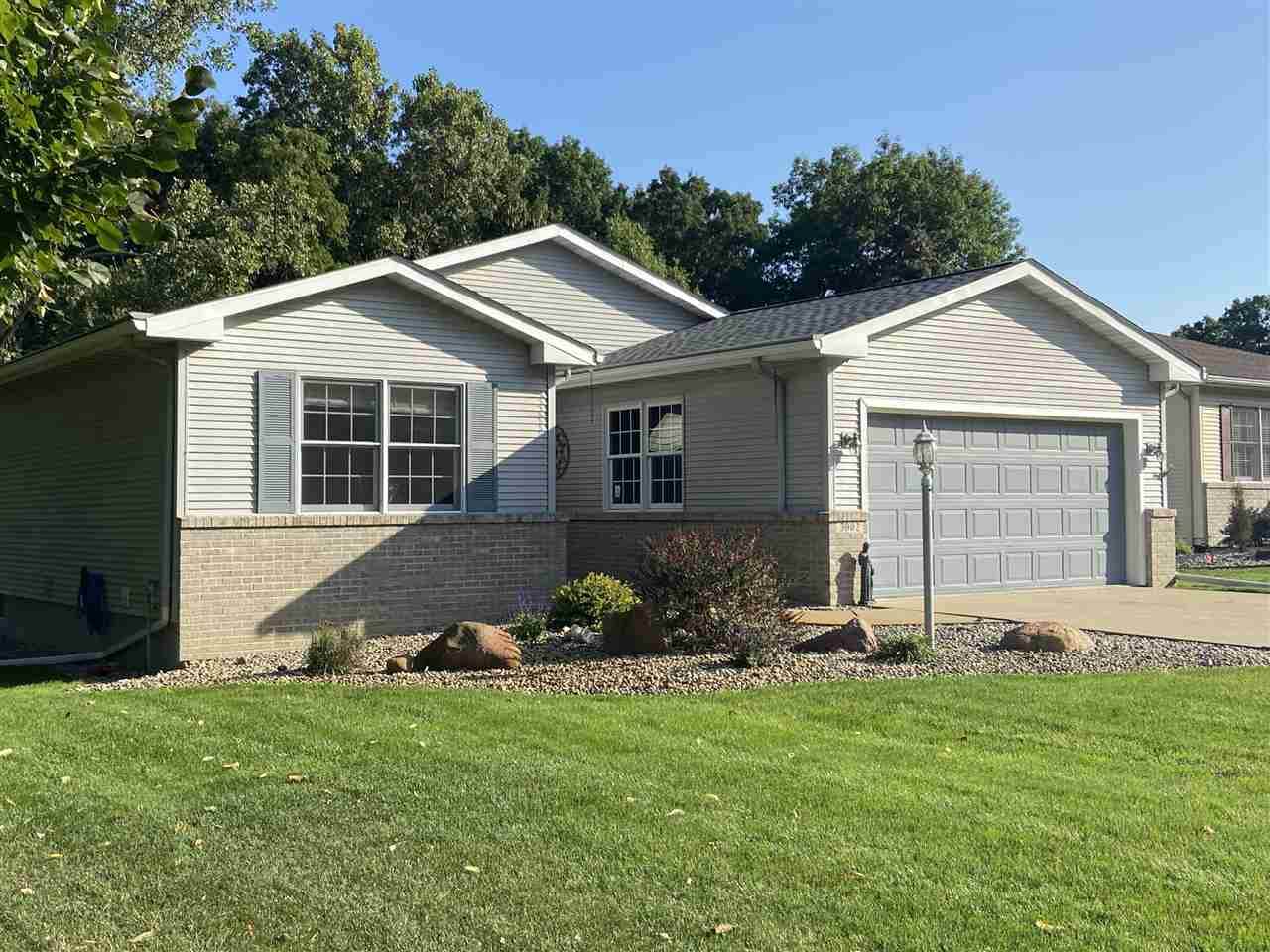 3002 Wood Dale Drive - Photo 1