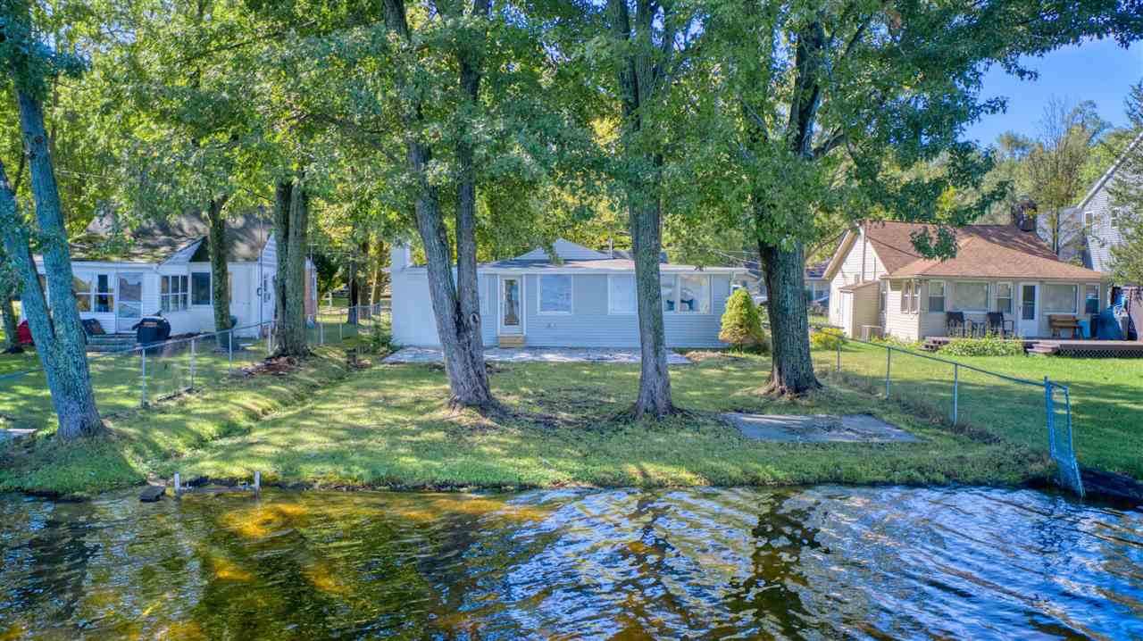 14038 Edgewater Drive - Photo 1