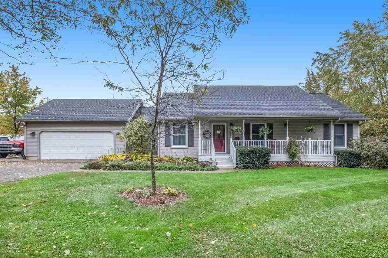 10125 Benn Road - Photo 1