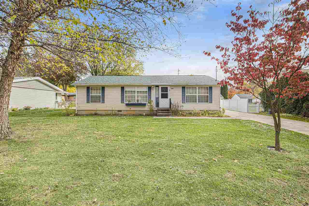 3349 Robinson Road - Photo 1