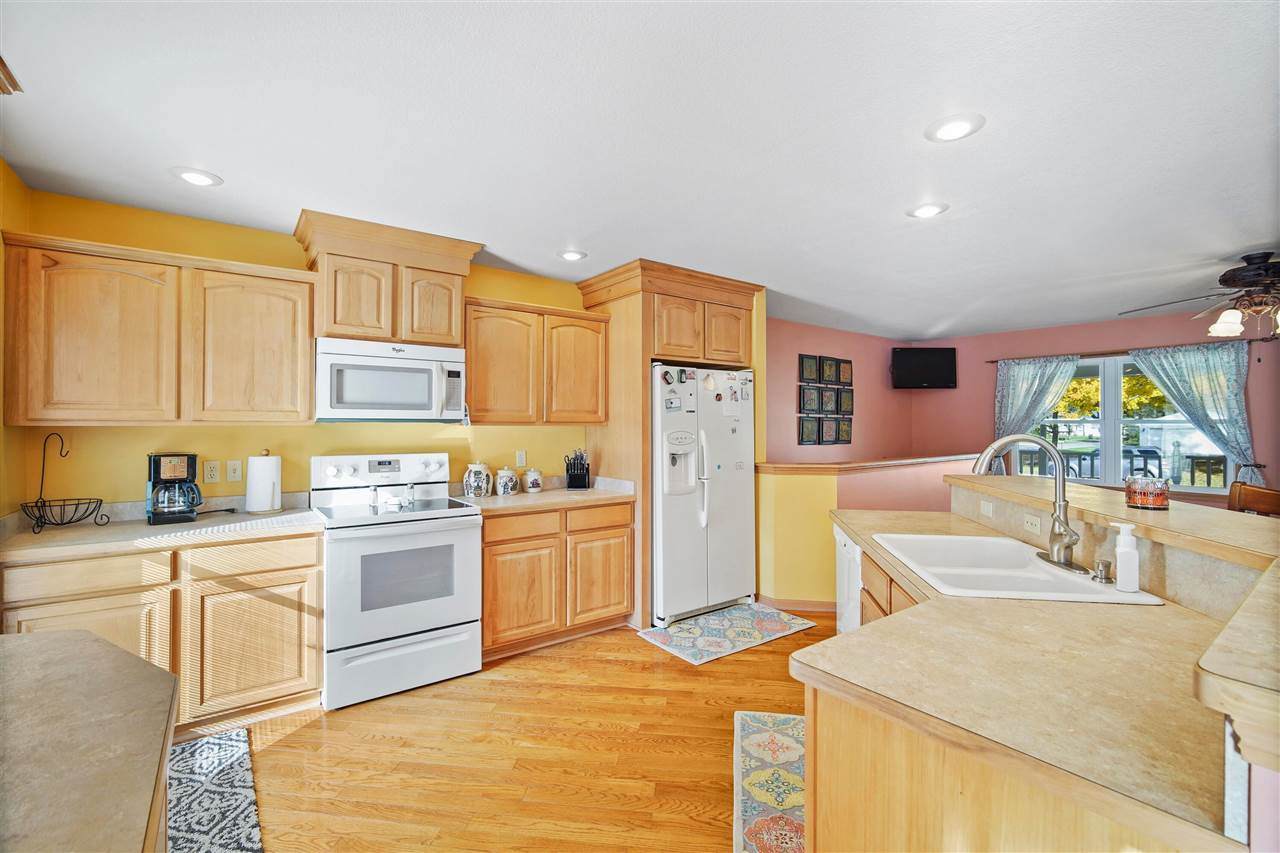 281 Amherst Street - Photo 1