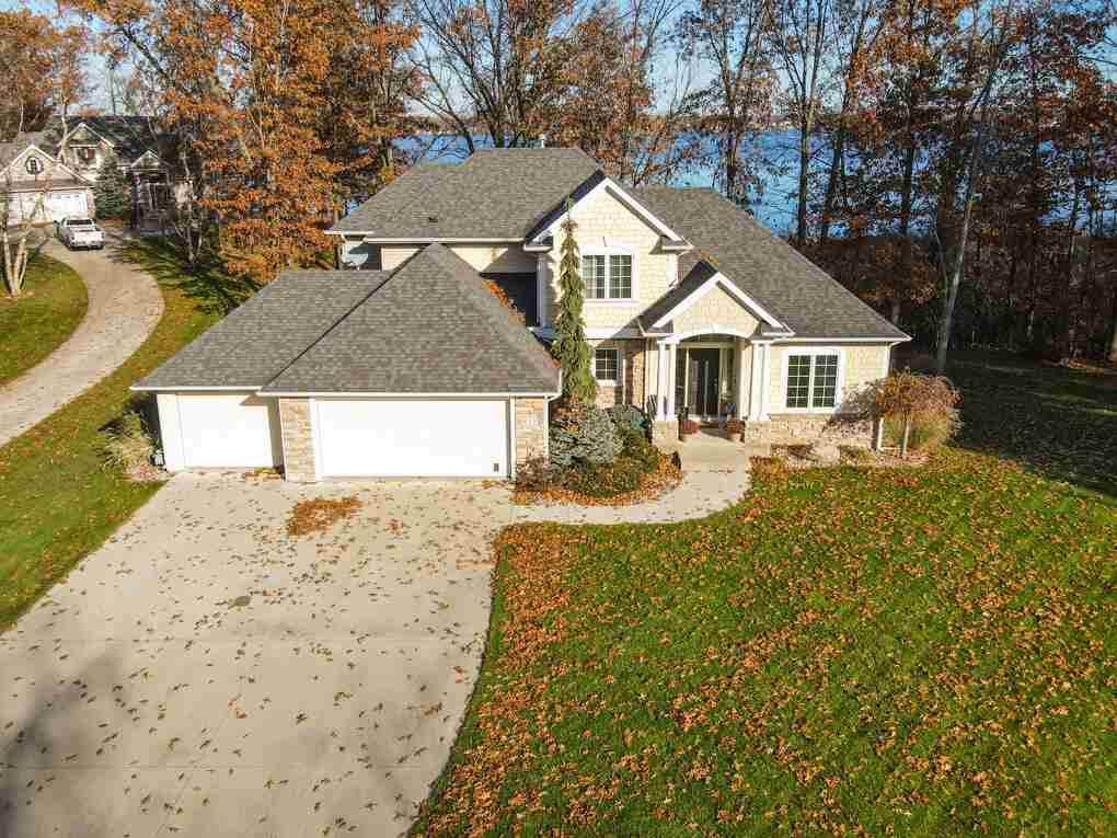622 Woodchuck Drive - Photo 1