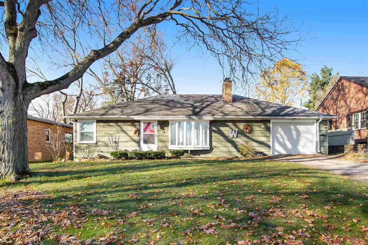804 Thompson Street - Photo 1