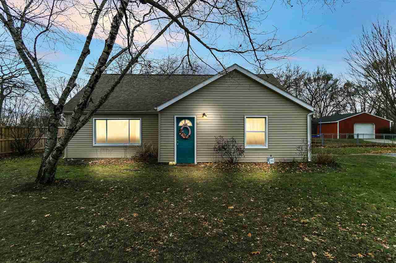 2912 Chippewa Trail - Photo 1