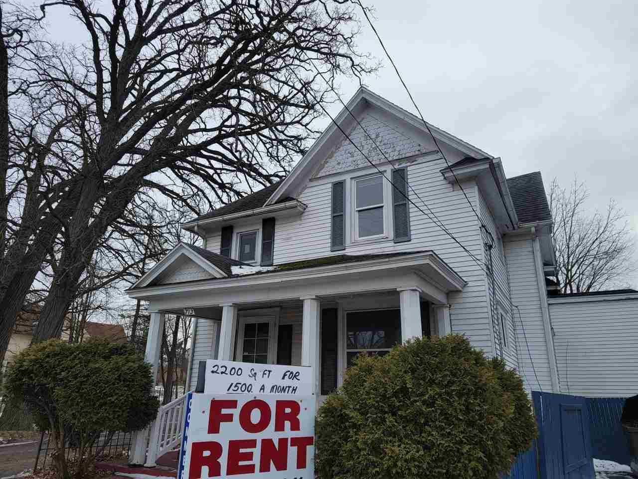 713 Wildwood Ave Avenue - Photo 1