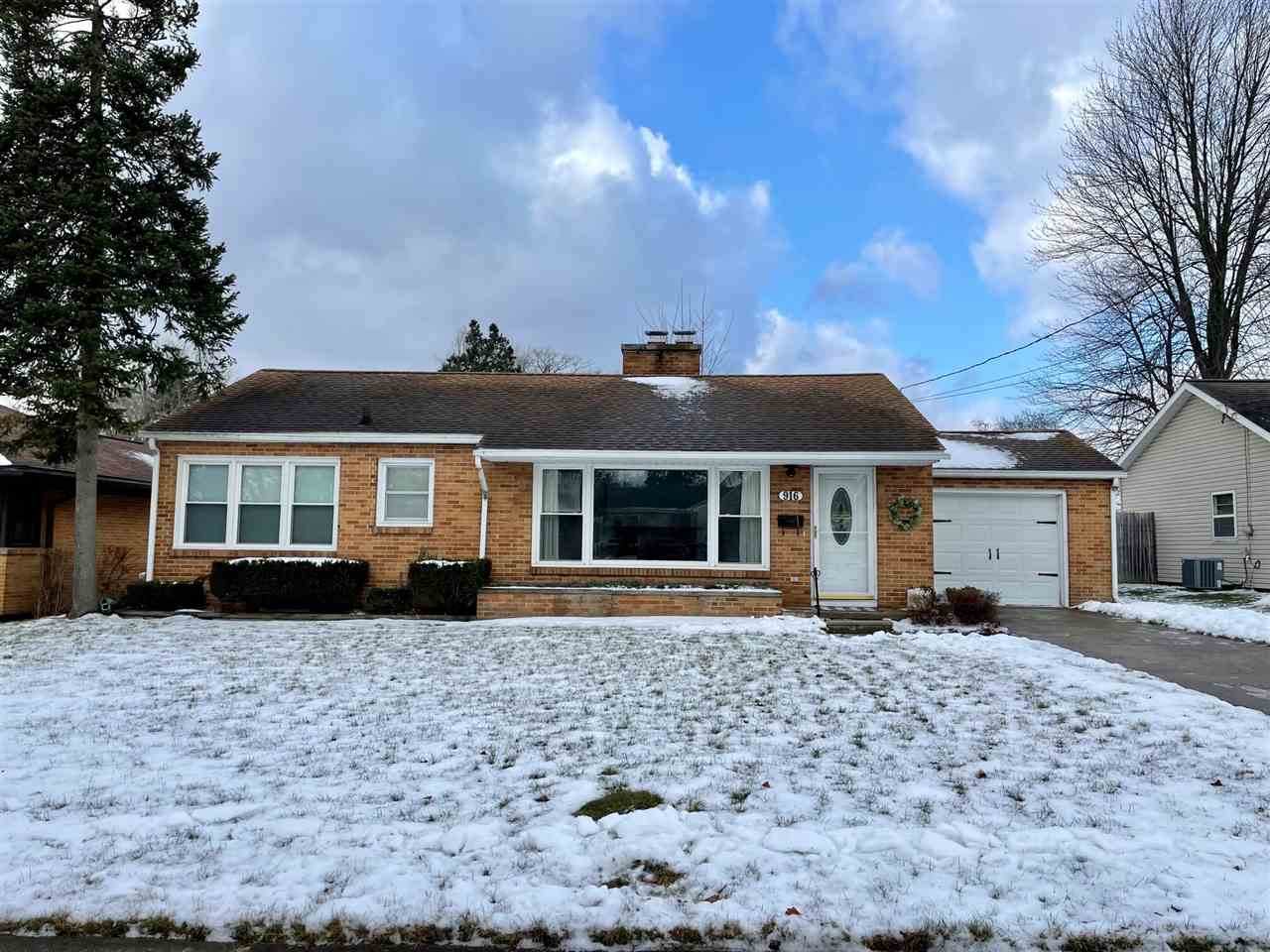 916 Durand Street - Photo 1