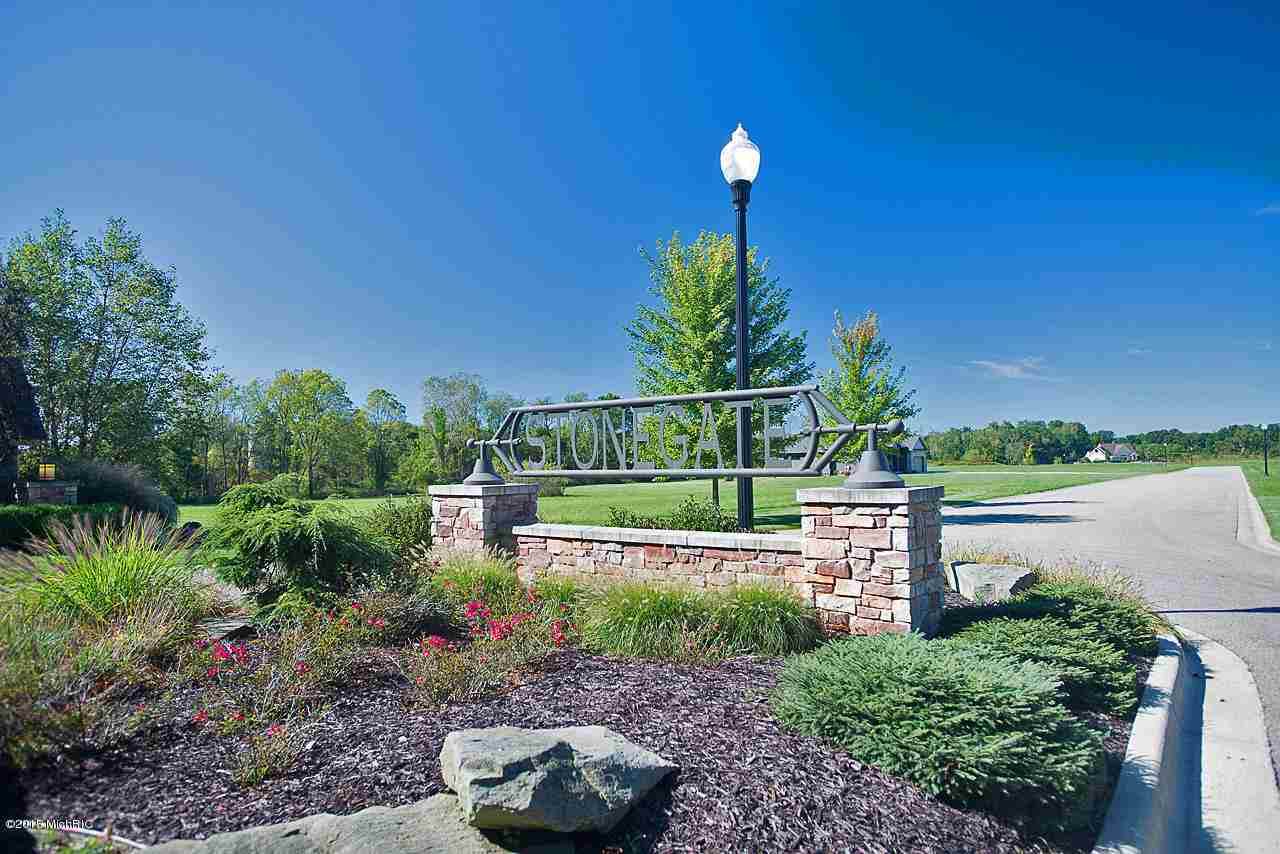 107 Stonegate Drive - Photo 1